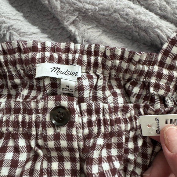 Madewell Puff Sleeve Button Front Crop Top in brown gingham - Picture 9 of 10